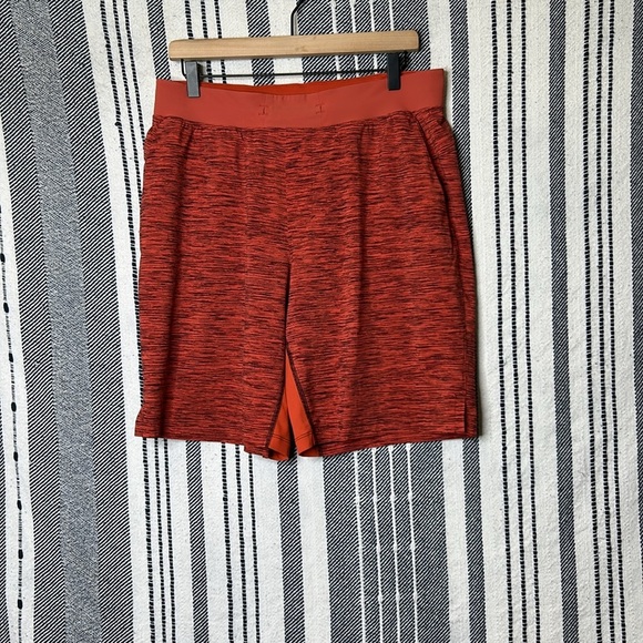 Lululemon T.H.E  Short 9” Linerless - Picture 3 of 9
